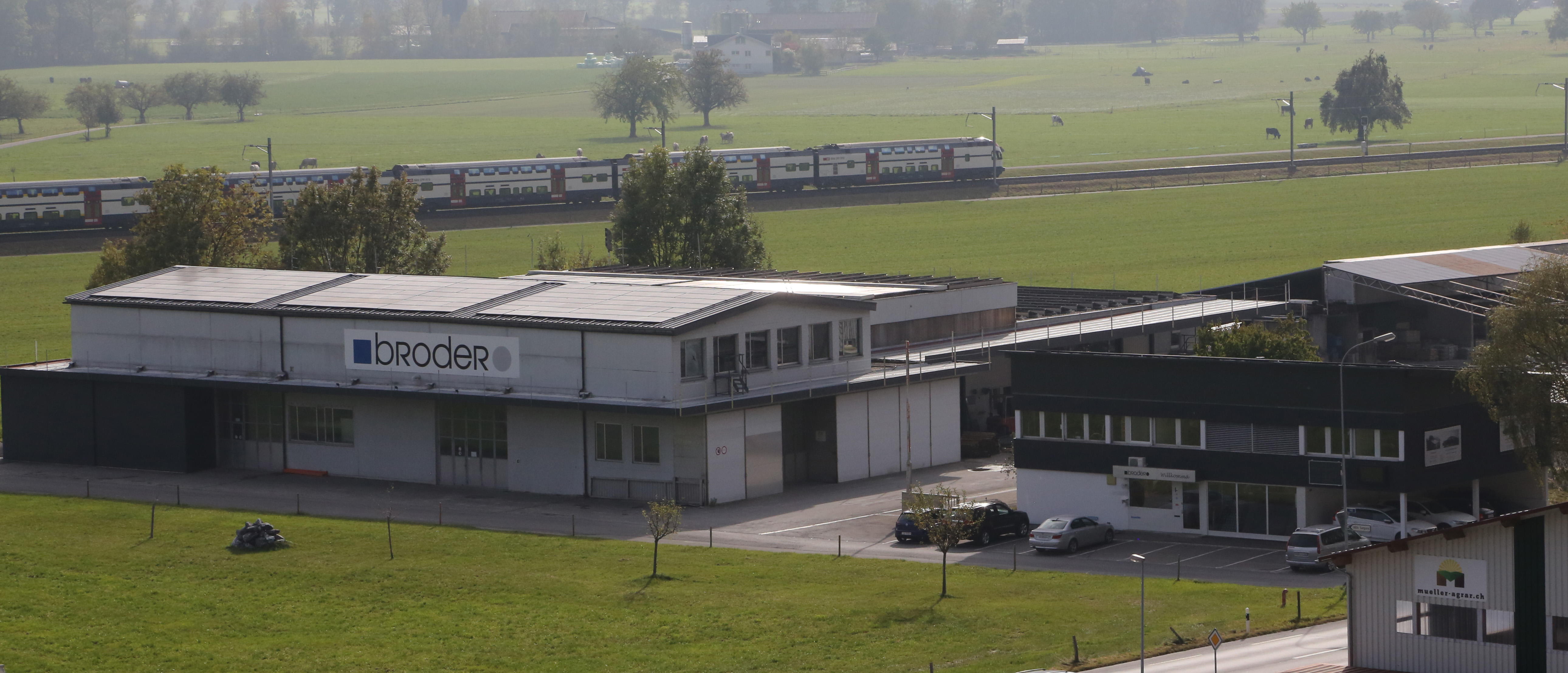 Broder Team im Feld